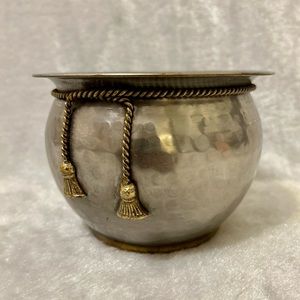 Hammered Lacquered Planter Pot Twisted Rope Tassel Accent Bucket